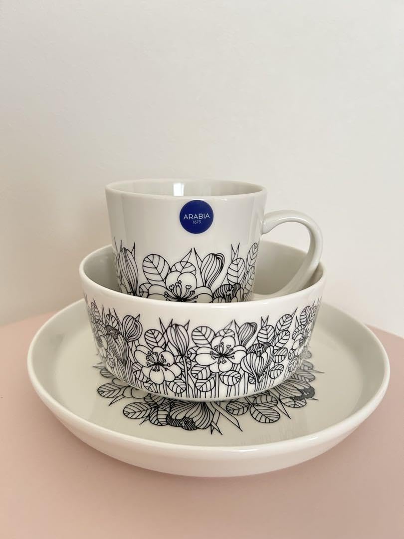 限定セール　♡新品♡ アラビア　クロッカス　ブラック　食器3点セット Amazon | 限定セール アラビア クロッカス ブラック 食器3点セット製品